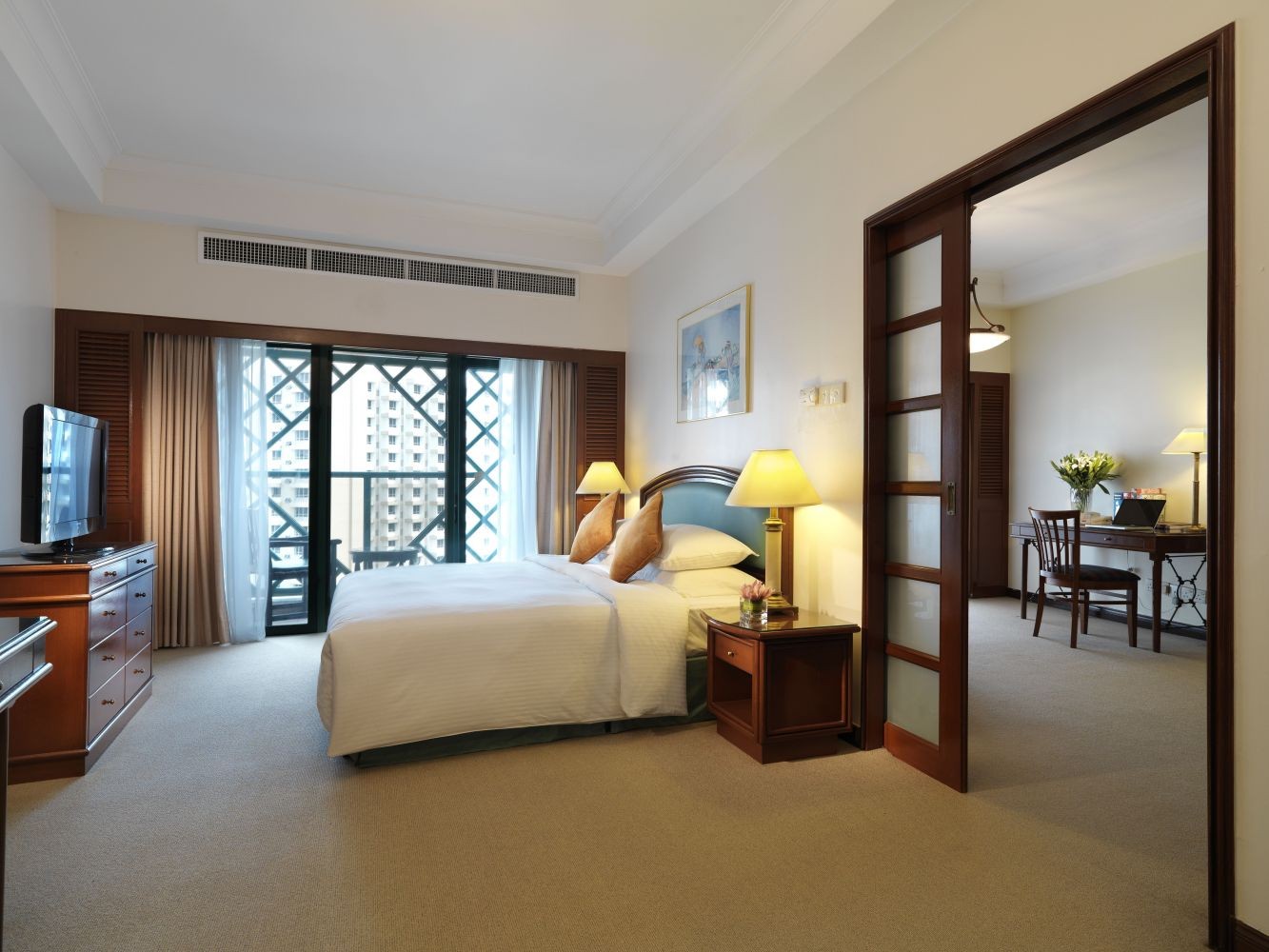 One-Bedroom Deluxe Suite